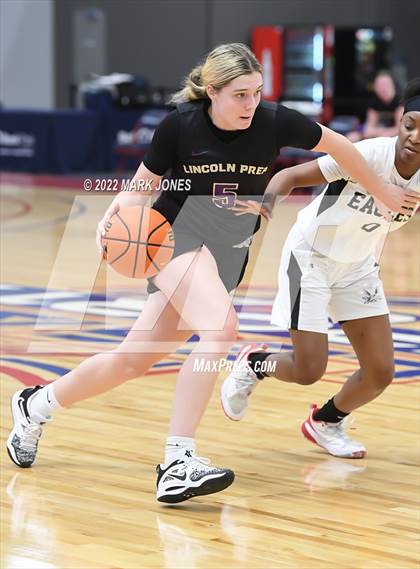 Thumbnail 1 in Example Academy Red vs. Lincoln Prep (Ontario, Canada) - (Nike Tournament of Champions) photogallery.