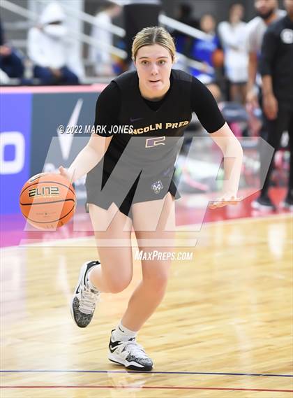 Thumbnail 2 in Example Academy Red vs. Lincoln Prep (Ontario, Canada) - (Nike Tournament of Champions) photogallery.