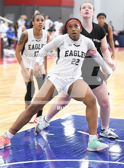 Thumbnail 1 in Example Academy Red vs. Lincoln Prep (Ontario, Canada) - (Nike Tournament of Champions) photogallery.