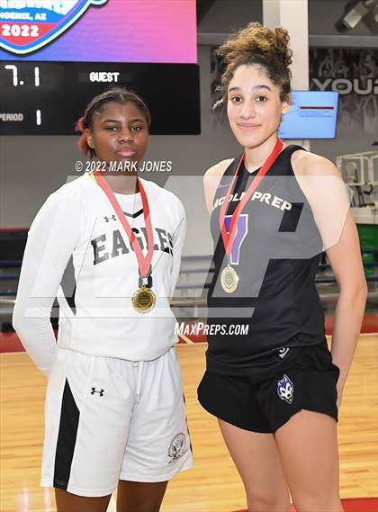 Thumbnail 2 in Example Academy Red vs. Lincoln Prep (Ontario, Canada) - (Nike Tournament of Champions) photogallery.