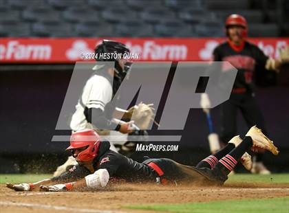 Thumbnail 2 in Garden Grove vs. Buena Park (Halo Classic) photogallery.
