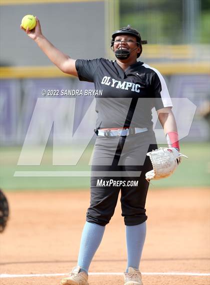 Thumbnail 1 in Olympic vs. South Mecklenburg (NCHSAA 4A Round 2 Playoff) photogallery.