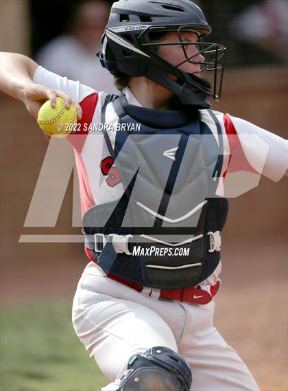 Thumbnail 1 in Olympic vs. South Mecklenburg (NCHSAA 4A Round 2 Playoff) photogallery.