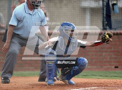 Thumbnail 1 in Olympic vs. South Mecklenburg (NCHSAA 4A Round 2 Playoff) photogallery.