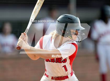 Thumbnail 1 in Olympic vs. South Mecklenburg (NCHSAA 4A Round 2 Playoff) photogallery.