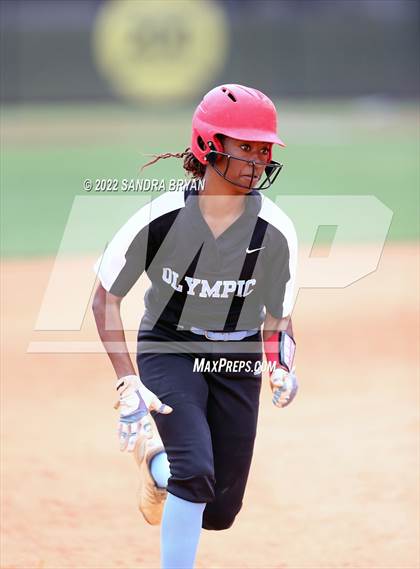 Thumbnail 1 in Olympic vs. South Mecklenburg (NCHSAA 4A Round 2 Playoff) photogallery.