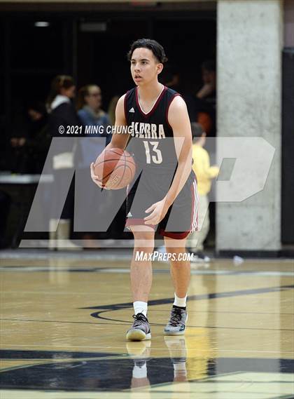 Thumbnail 3 in JSerra Catholic vs. El Toro (Aliso Niguel Classic) photogallery.