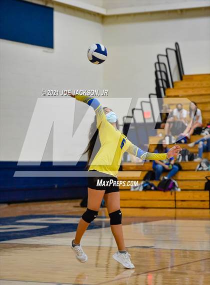 Thumbnail 3 in Cienega vs. Marana photogallery.