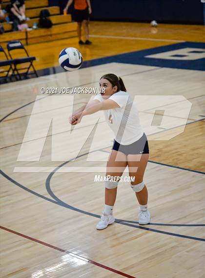 Thumbnail 2 in Cienega vs. Marana photogallery.