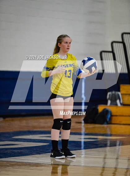 Thumbnail 3 in Cienega vs. Marana photogallery.