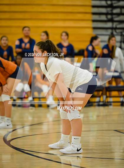 Thumbnail 1 in Cienega vs. Marana photogallery.