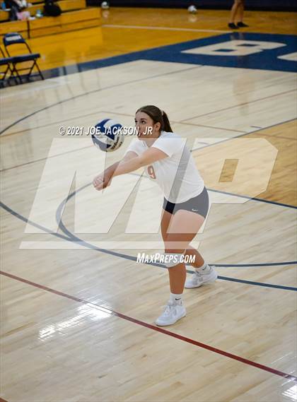Thumbnail 3 in Cienega vs. Marana photogallery.