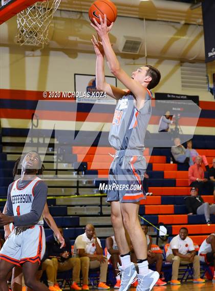 Thumbnail 1 in Skyridge vs. Jefferson (Tarkanian Classic) photogallery.