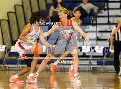 Thumbnail 2 in Skyridge vs. Jefferson (Tarkanian Classic) photogallery.