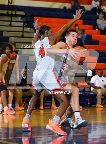 Thumbnail 1 in Skyridge vs. Jefferson (Tarkanian Classic) photogallery.