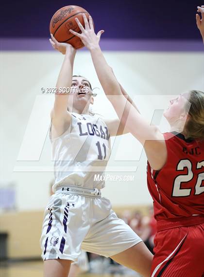 Thumbnail 1 in Jackson @ Logan photogallery.