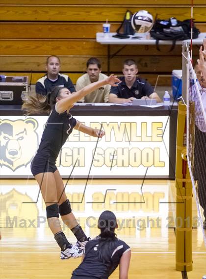 Thumbnail 1 in Columbus North @ Shelbyville photogallery.