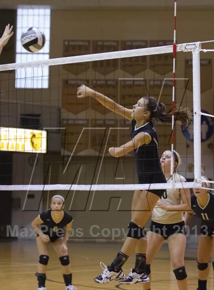 Thumbnail 2 in Columbus North @ Shelbyville photogallery.