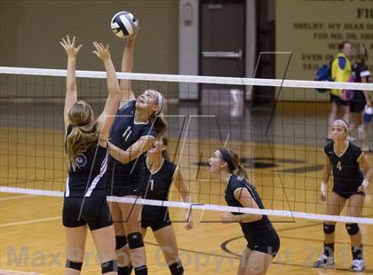 Thumbnail 3 in Columbus North @ Shelbyville photogallery.