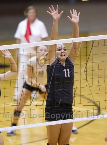 Thumbnail 2 in Columbus North @ Shelbyville photogallery.
