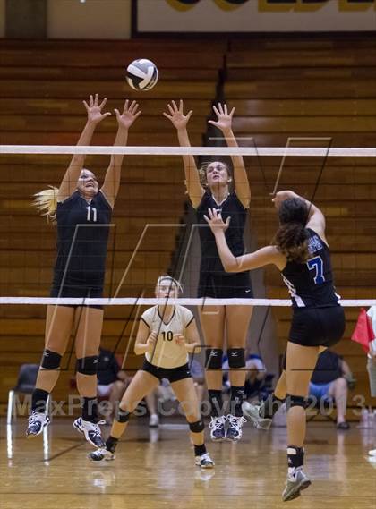 Thumbnail 3 in Columbus North @ Shelbyville photogallery.