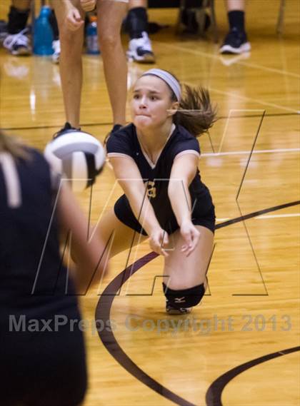 Thumbnail 1 in Columbus North @ Shelbyville photogallery.