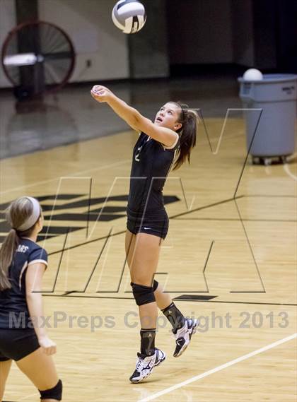 Thumbnail 1 in Columbus North @ Shelbyville photogallery.