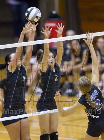 Thumbnail 3 in Columbus North @ Shelbyville photogallery.