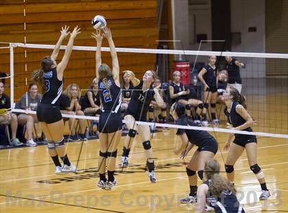 Thumbnail 2 in Columbus North @ Shelbyville photogallery.