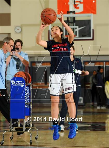 Thumbnail 2 in 2014 MaxPreps Holiday Classic 3-Point Contest (Girls) photogallery.