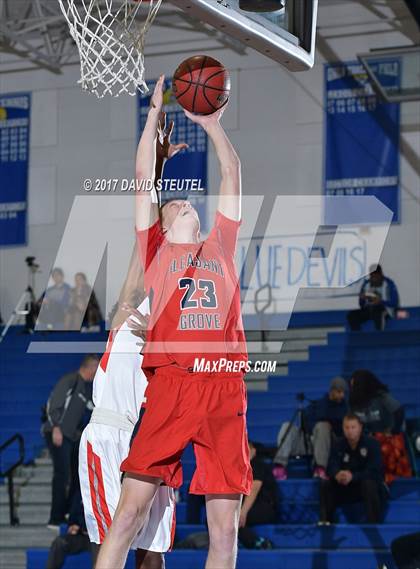 Thumbnail 1 in Pleasant Grove vs. Vallejo (Les Curry Invitational) photogallery.