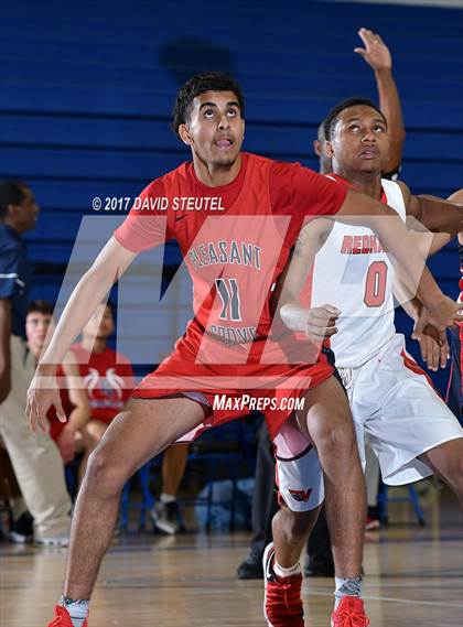 Thumbnail 2 in Pleasant Grove vs. Vallejo (Les Curry Invitational) photogallery.