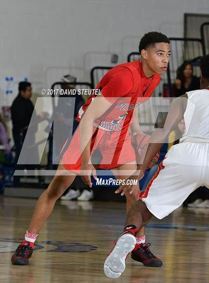 Thumbnail 3 in Pleasant Grove vs. Vallejo (Les Curry Invitational) photogallery.