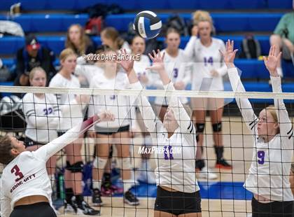 Thumbnail 2 in Riverton vs. Northridge (Claim Jumper Tournament) photogallery.