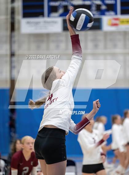 Thumbnail 3 in Riverton vs. Northridge (Claim Jumper Tournament) photogallery.