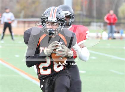 Thumbnail 3 in Canada Prep Football Academy @ Suffield Academy photogallery.