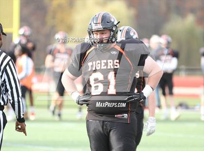Thumbnail 1 in Canada Prep Football Academy @ Suffield Academy photogallery.