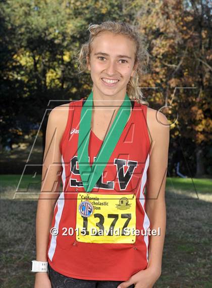 Thumbnail 2 in CIF State Cross Country Championships (Girls Awards) photogallery.