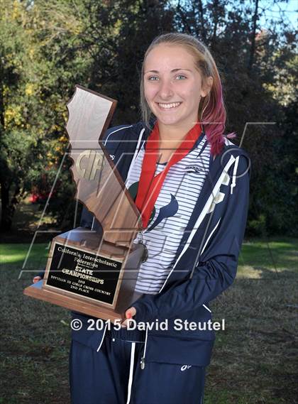 Thumbnail 2 in CIF State Cross Country Championships (Girls Awards) photogallery.