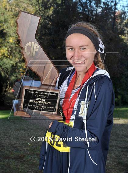 Thumbnail 2 in CIF State Cross Country Championships (Girls Awards) photogallery.