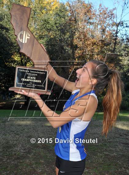 Thumbnail 1 in CIF State Cross Country Championships (Girls Awards) photogallery.