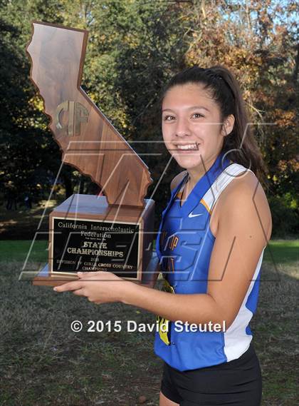 Thumbnail 2 in CIF State Cross Country Championships (Girls Awards) photogallery.