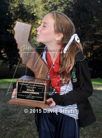 Thumbnail 2 in CIF State Cross Country Championships (Girls Awards) photogallery.