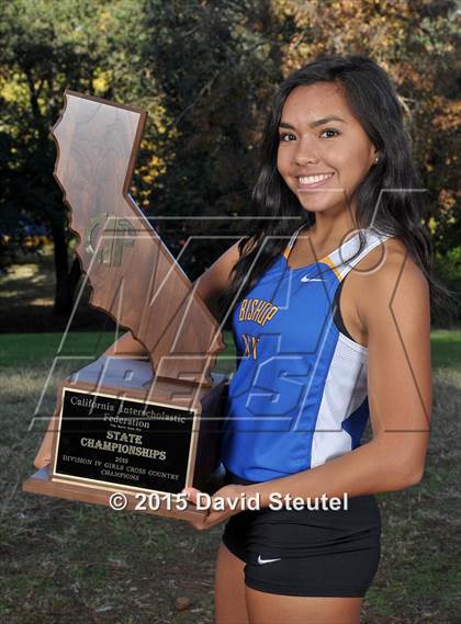 Thumbnail 1 in CIF State Cross Country Championships (Girls Awards) photogallery.