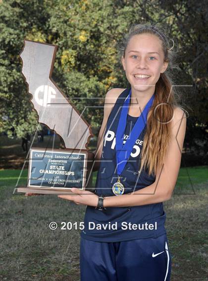 Thumbnail 2 in CIF State Cross Country Championships (Girls Awards) photogallery.