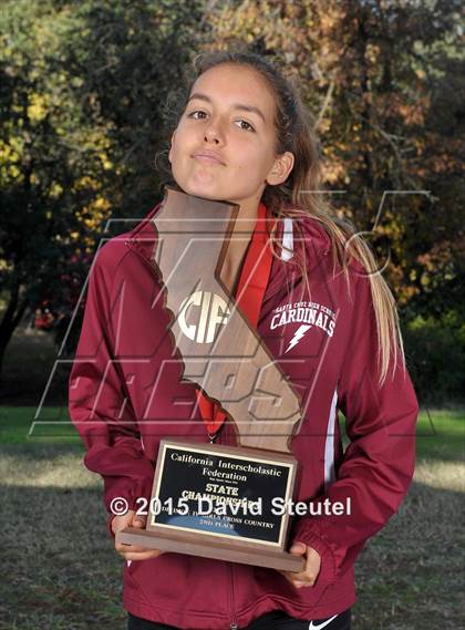 Thumbnail 2 in CIF State Cross Country Championships (Girls Awards) photogallery.