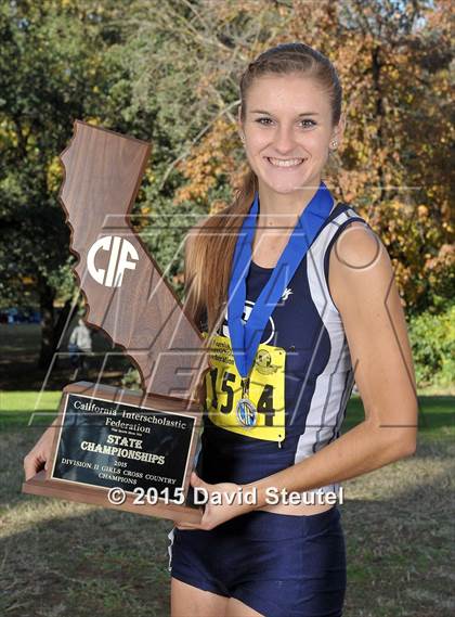 Thumbnail 3 in CIF State Cross Country Championships (Girls Awards) photogallery.