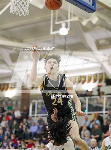 Thumbnail 2 in Noblesville vs. Westfield photogallery.