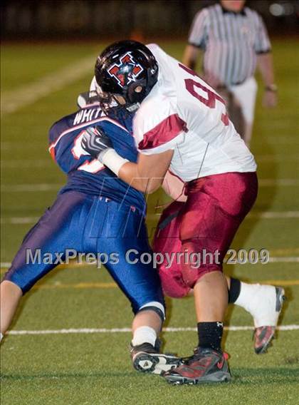 Thumbnail 1 in Beyer vs. Modesto photogallery.