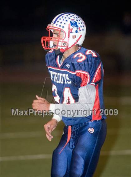 Thumbnail 2 in Beyer vs. Modesto photogallery.